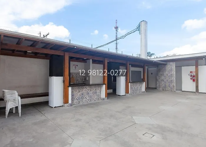 Sun Way Apartamentos com piscinas e churrasqueiras
